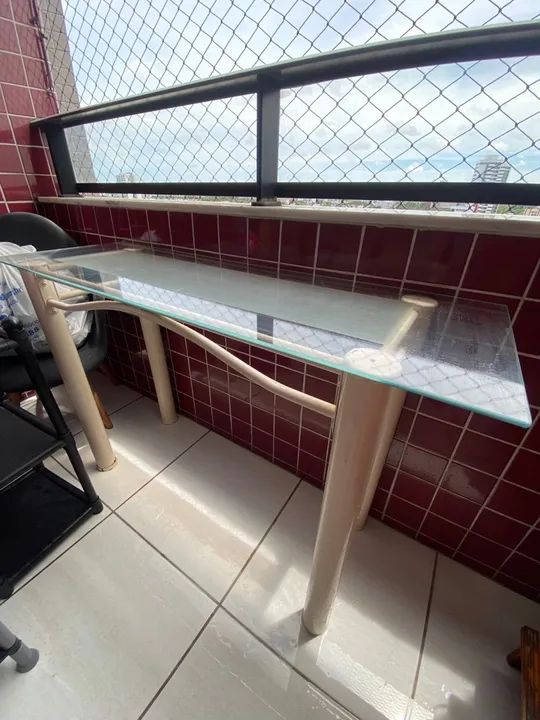 Mesa lateral de vidro 