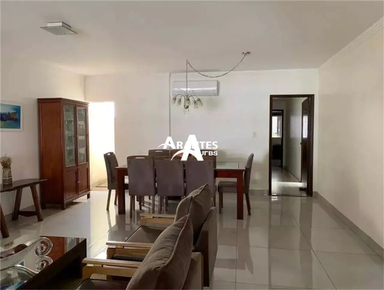 Casa com 197m² 4 quartos à venda no Patrimônio