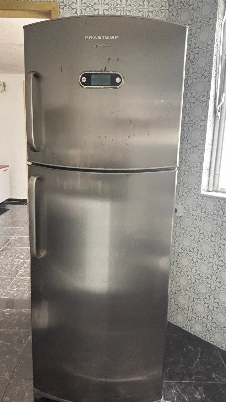 Geladeira Brastemp BRX50 inox