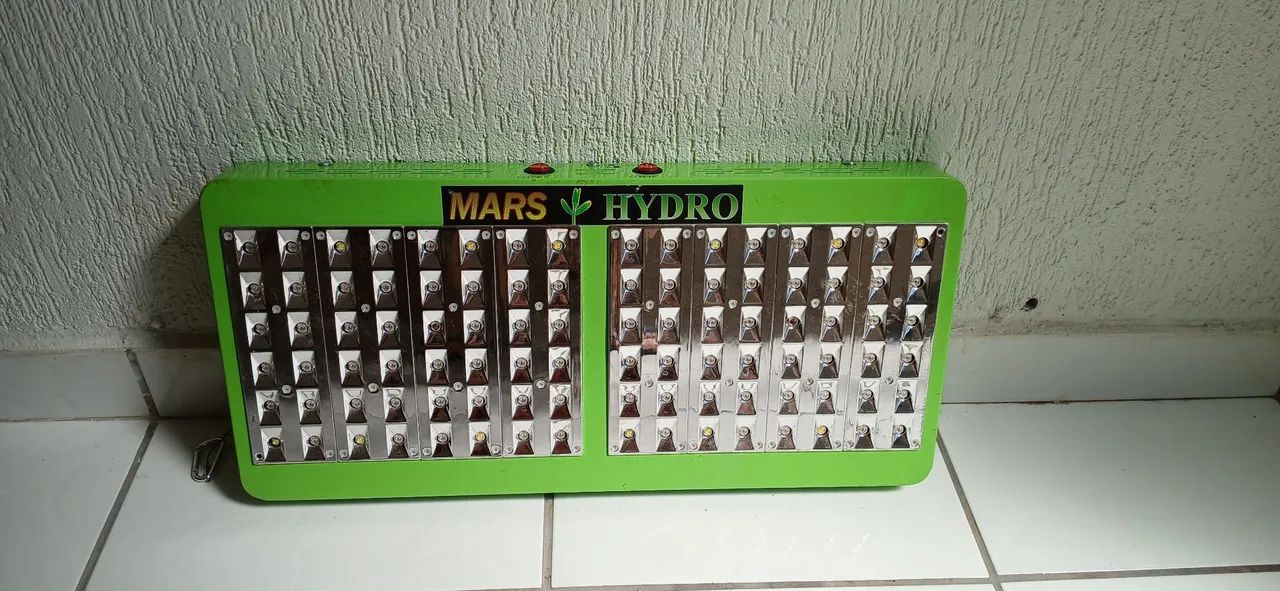 PAINEL DE LED PARA CULTIVO MARCA HYDRO MARS