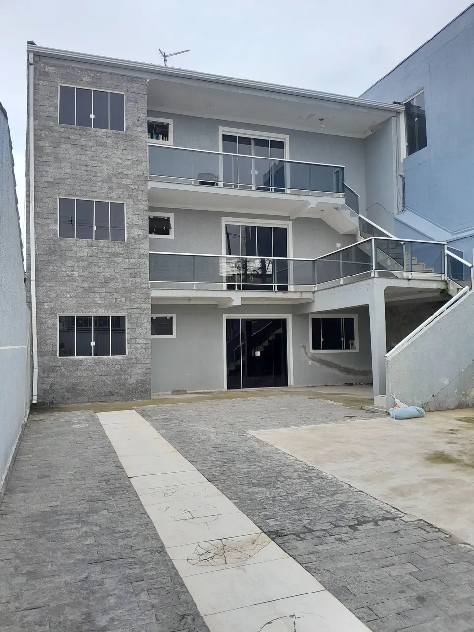Alugo casa direto com proprietário