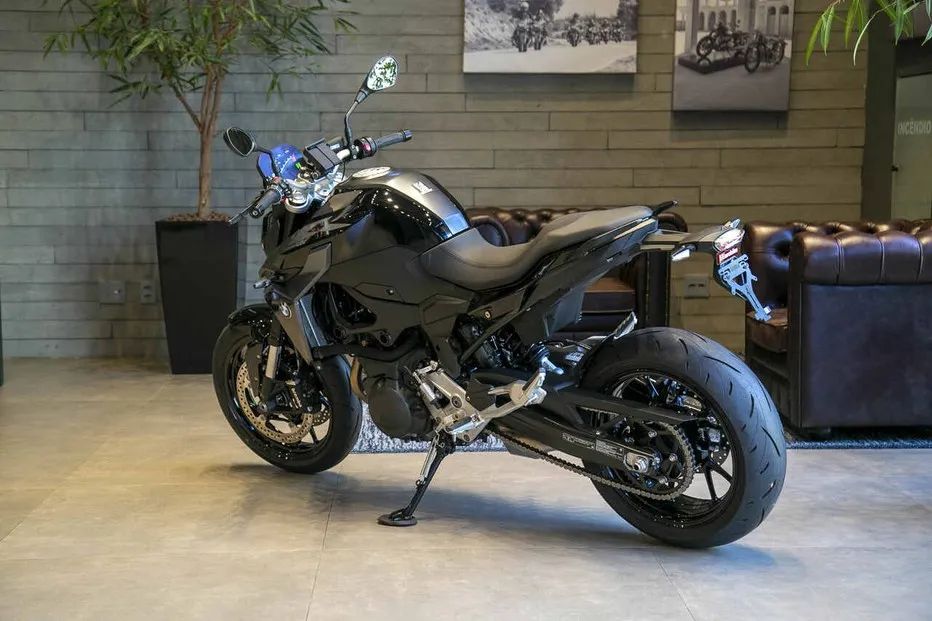 BMW F 900 R SPORT PLUS  - Foto 3