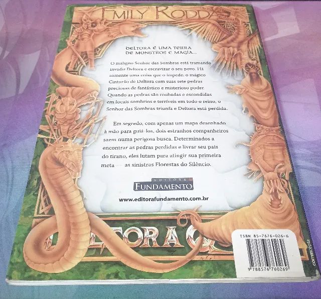 Livro Deltora Quest: As Florestas do Silêncio - Foto 2