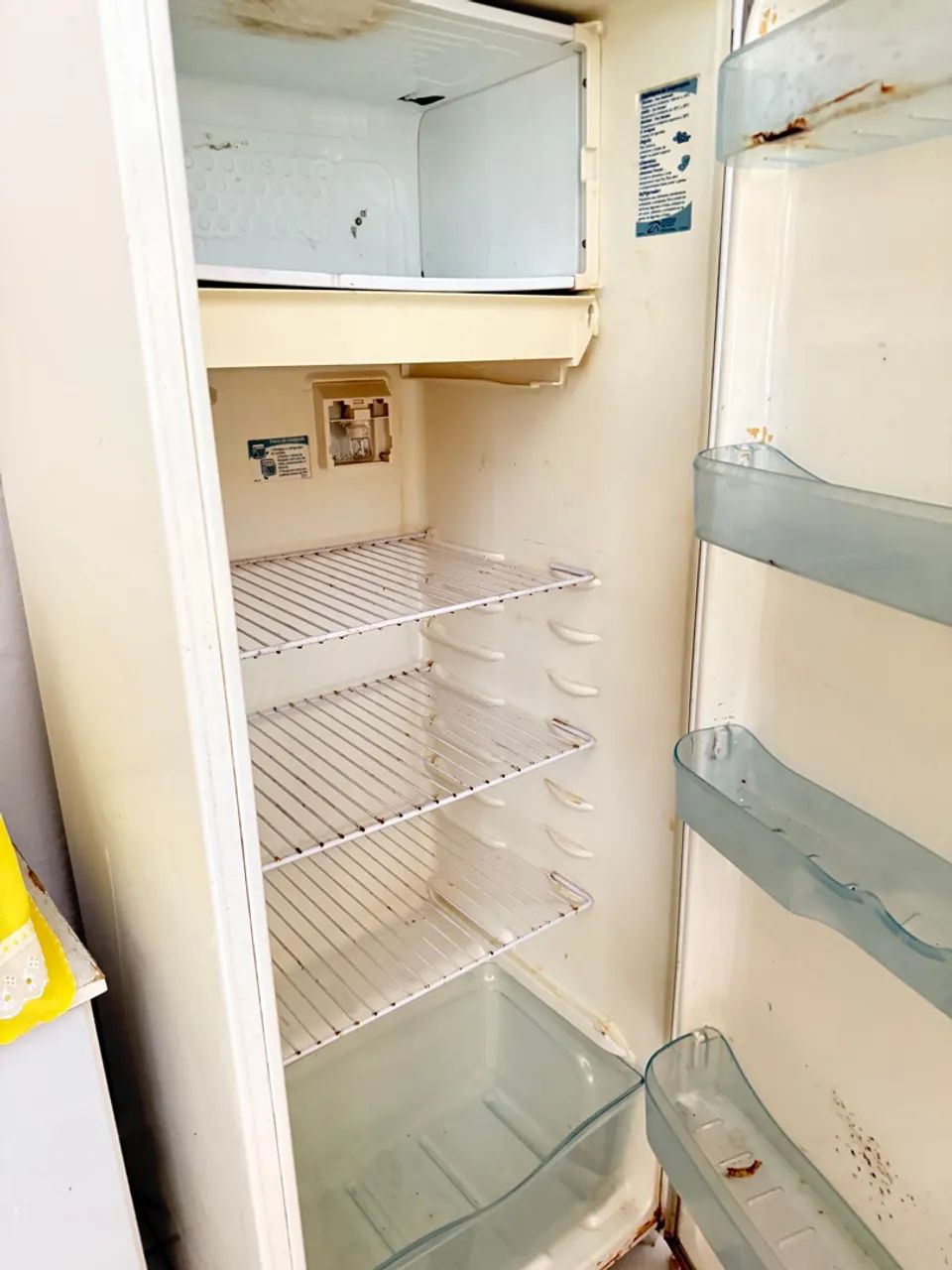 GELADEIRA TEM Q O COLOCAR O GÁS  - Foto 2