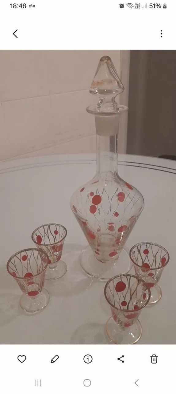 Conjunto de Licoreira e Copos Decorados - Foto 3