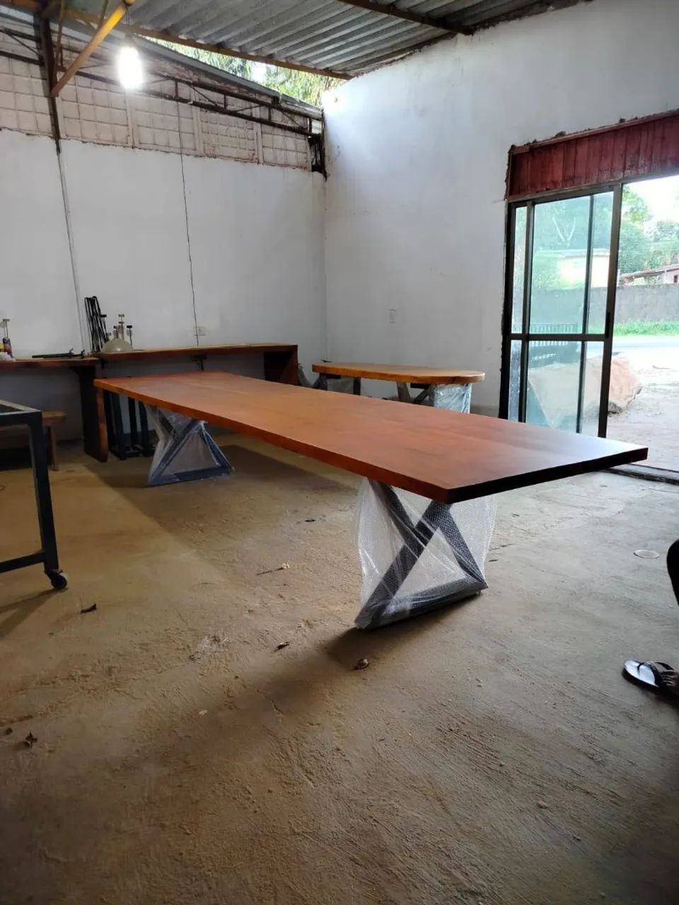 Mesa de Jantar Industrial em Madeira e Aço - Foto 2
