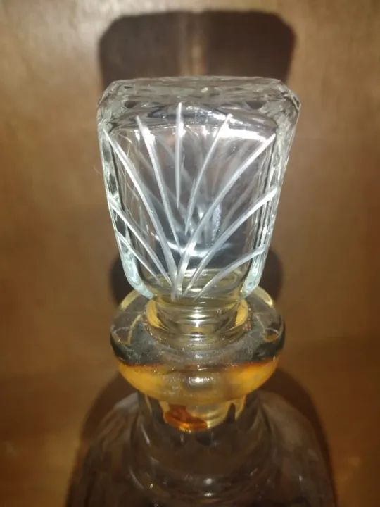 LICOREIRA/GARRAFA PARA BEBIDAS ANTIGA - Foto 6