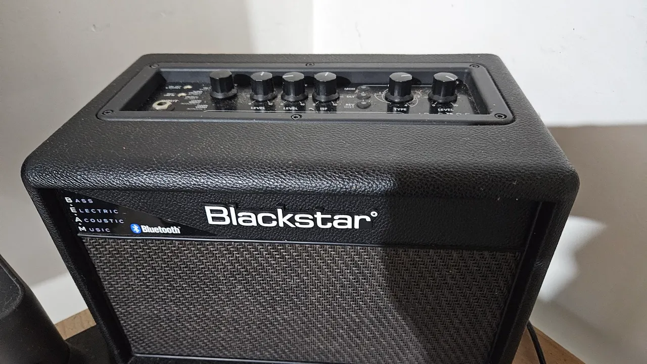 Amplificador Blackstar ID:Core BEAM 10W IMPECÁVEL