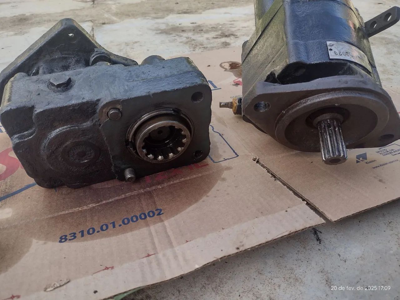 Bombomba hidráulica e tomada de força 13 estrias.