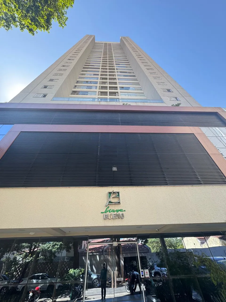 Aluguel Apto 3/4 com Suites - Brava Bueno - Apto 503 A