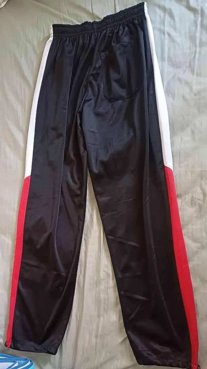 Calça preta Tommy Hilfiger  - Tamanho GG - Foto 2