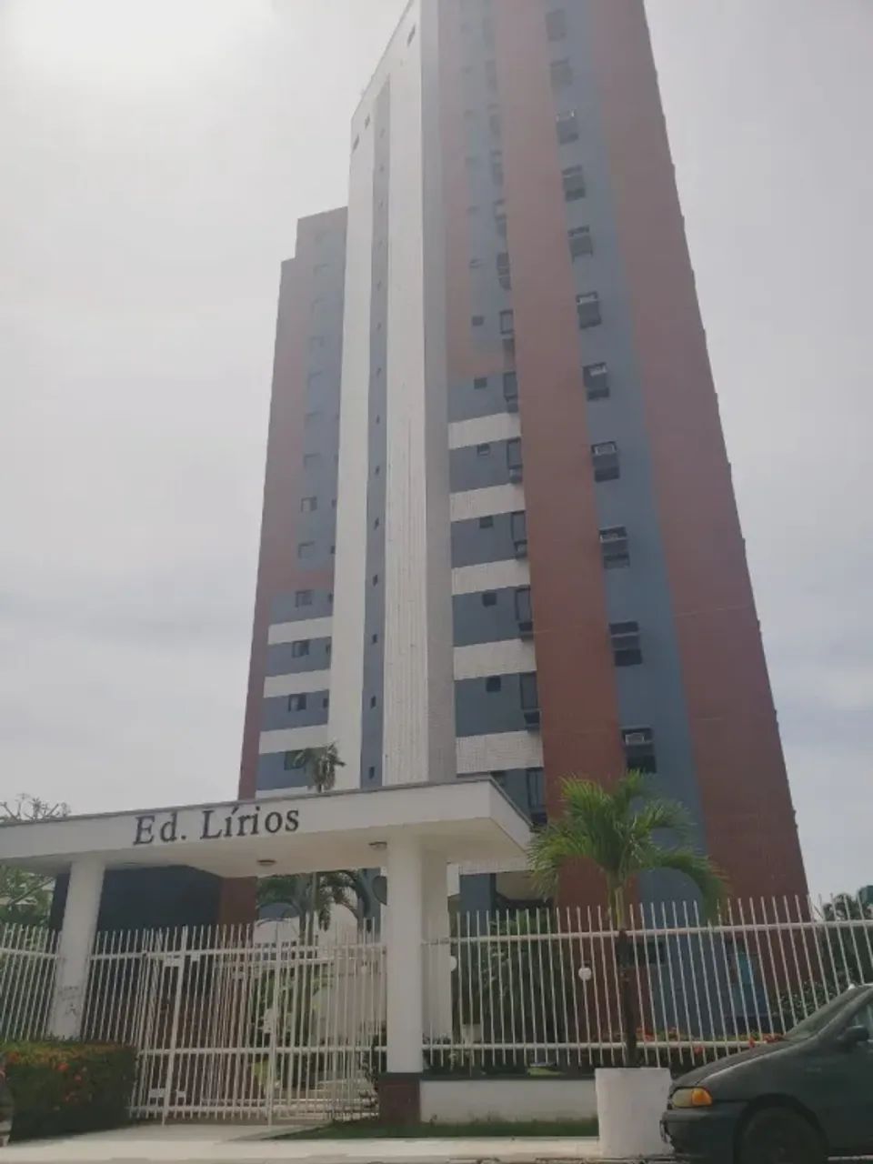 Condomínio Lírios / Vieiralves