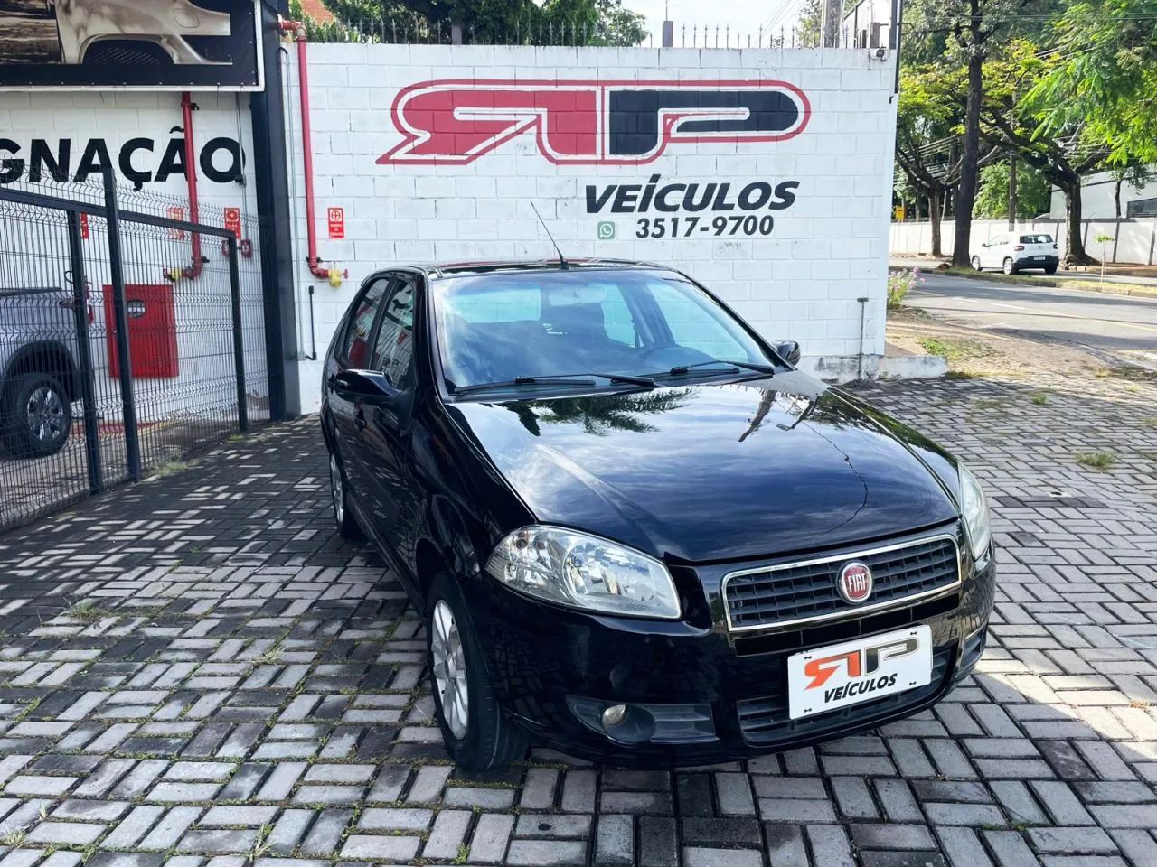 Palio ELX 1.0 Fire/30 Anos F. Flex 8V 4p