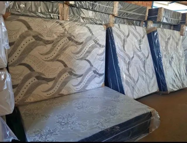 Cama box solteiro e casal