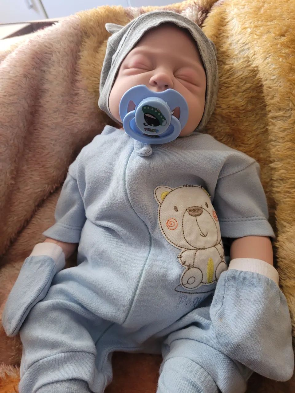 Bebê Reborn Realista - Menino - Foto 5