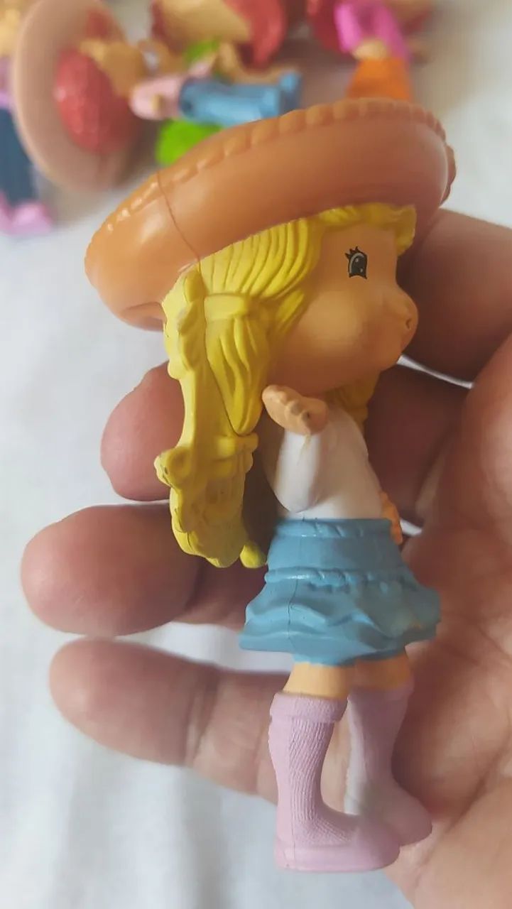 Moranguinho Antiga - Boneca Colecionável. - Foto 2