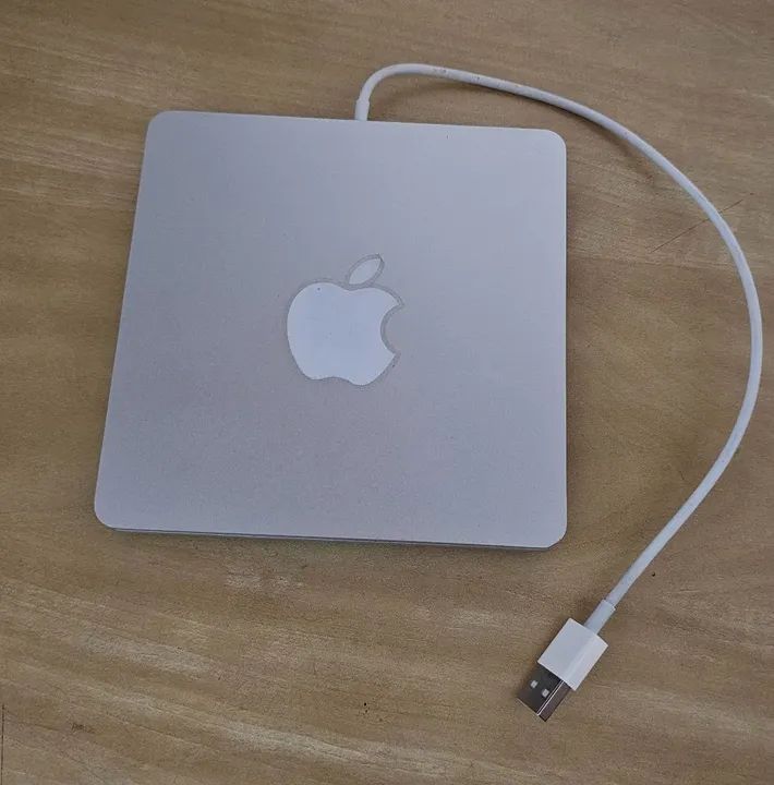 Leitor e Gravador CD / DVD