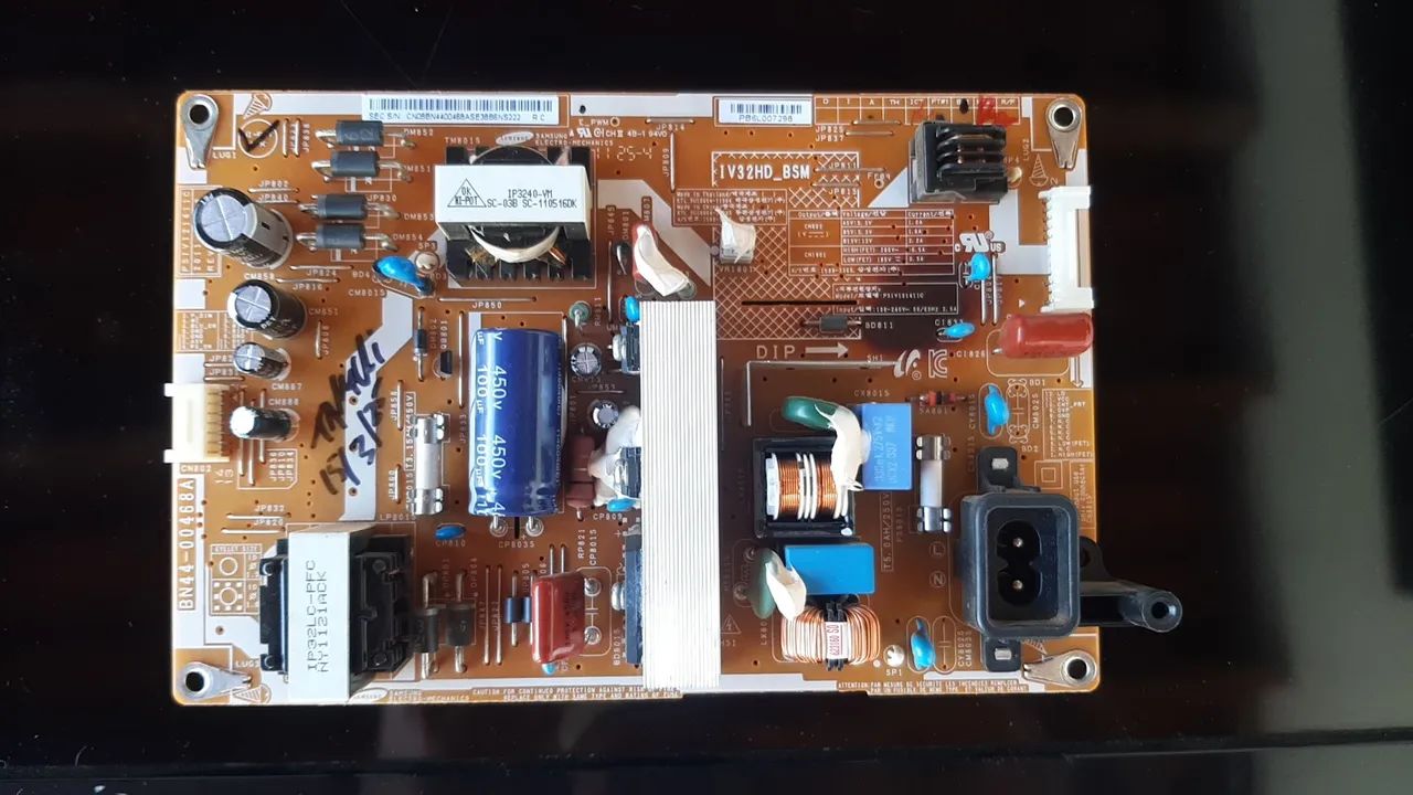 Placa Fonte TV SAMSUNG LN32D403E2G BN44-00468A <br><br>Cod -  BN44-00468A - Foto 2