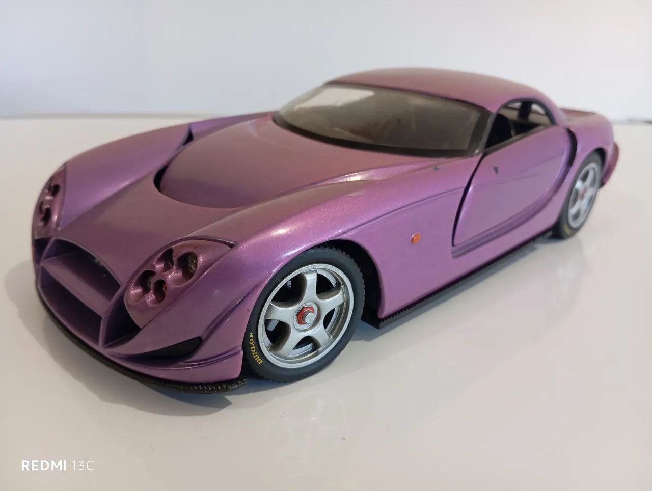 Top Miniatura TVR Speed 12 - Hotwheels - escala 1/18 - Hobbies e