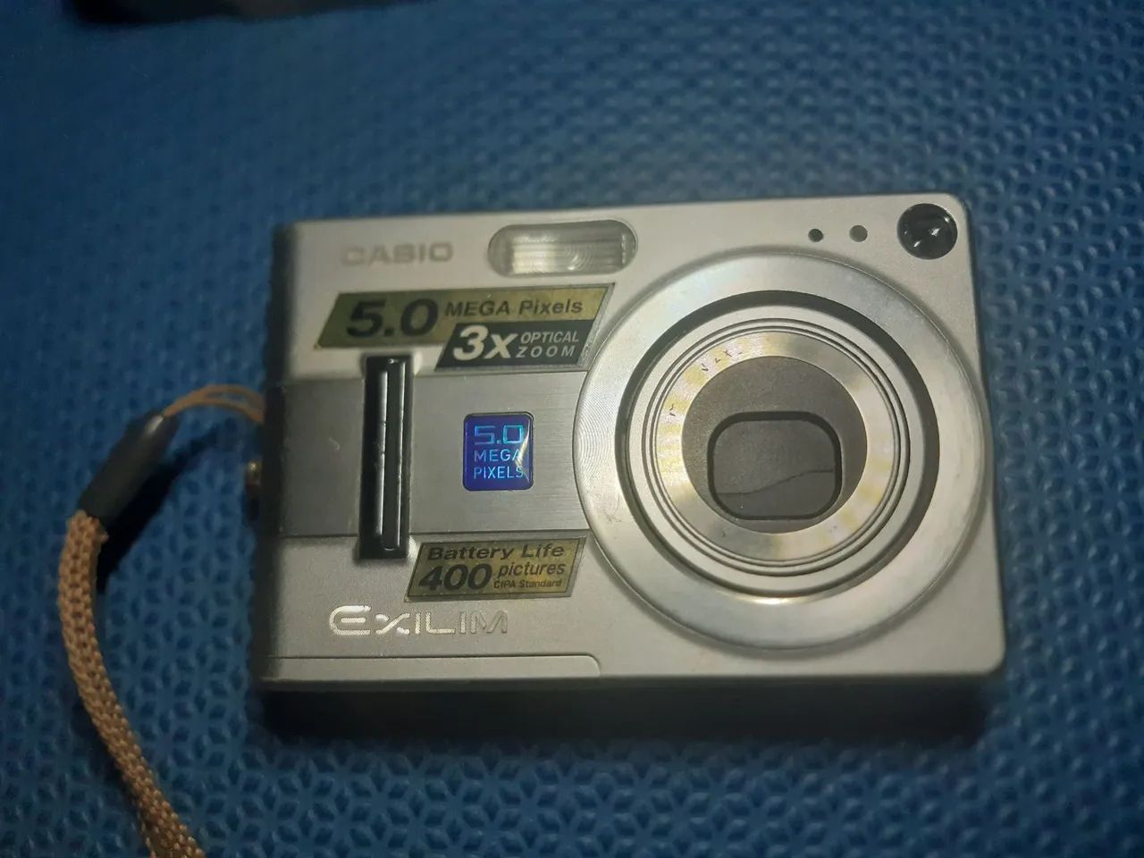 Antiga Câmera Digital Casio Exilim 5.0 Mega Pixels - Foto 4