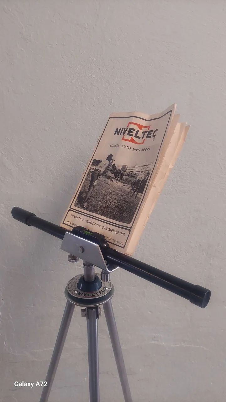 Antiga Luneta Auto Niveladora Níveltec 