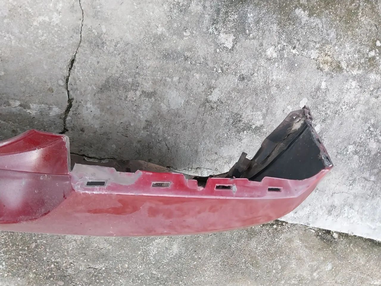 Parachoque Traseiro Vermelho ONIX 2017 - Foto 5