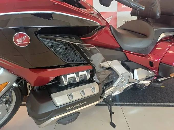 Honda GOLD WING 1.800 TOUR - 2019/2019. - Foto 8