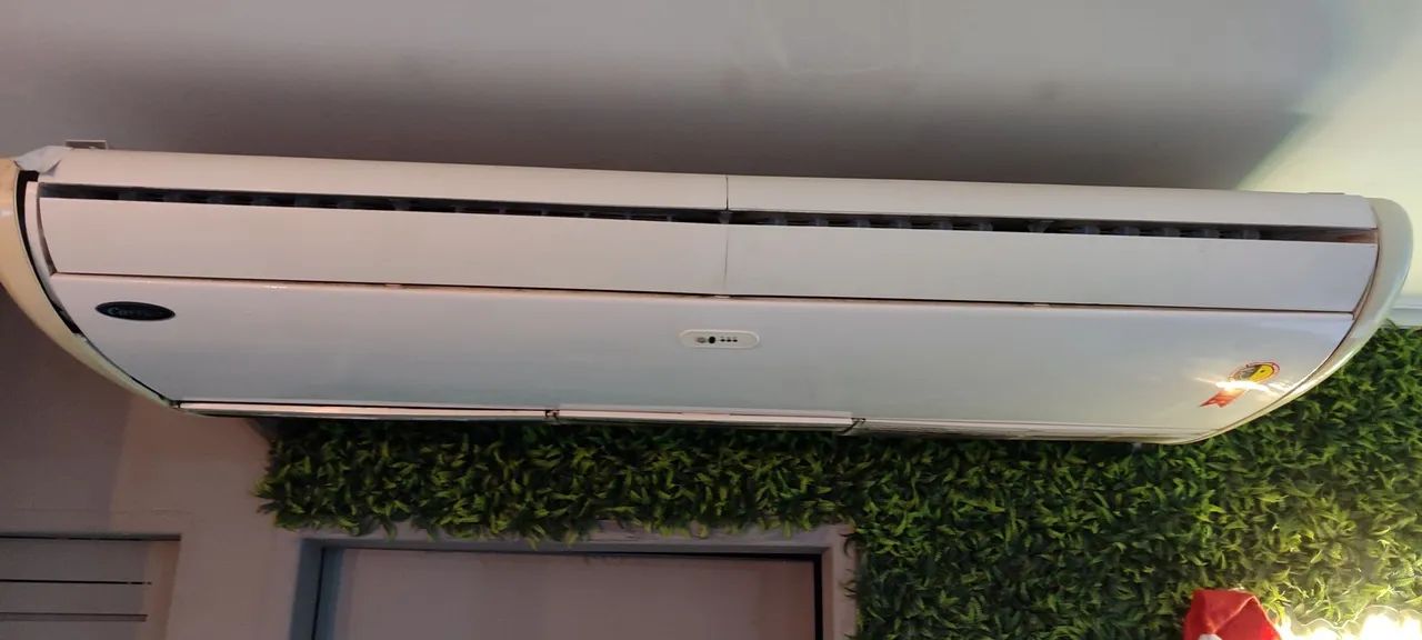 Ar condicionado Springer Carrier piso teto de 60.000 Brus