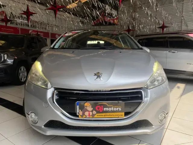 Peugeot 208 Griffe 1.6 Flex 16V AUT. - Foto 2