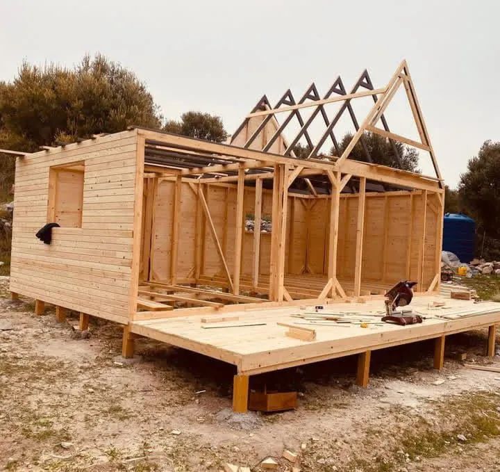 Kit Casa ecológica de madeira - Acabamento impecável - Foto 3