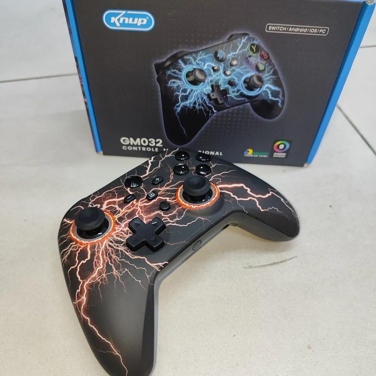 Controle com 2 gatilhos atrás  - Foto 2