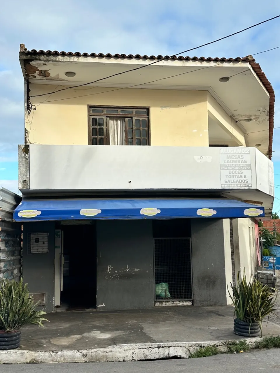 Ponto comercial com casa