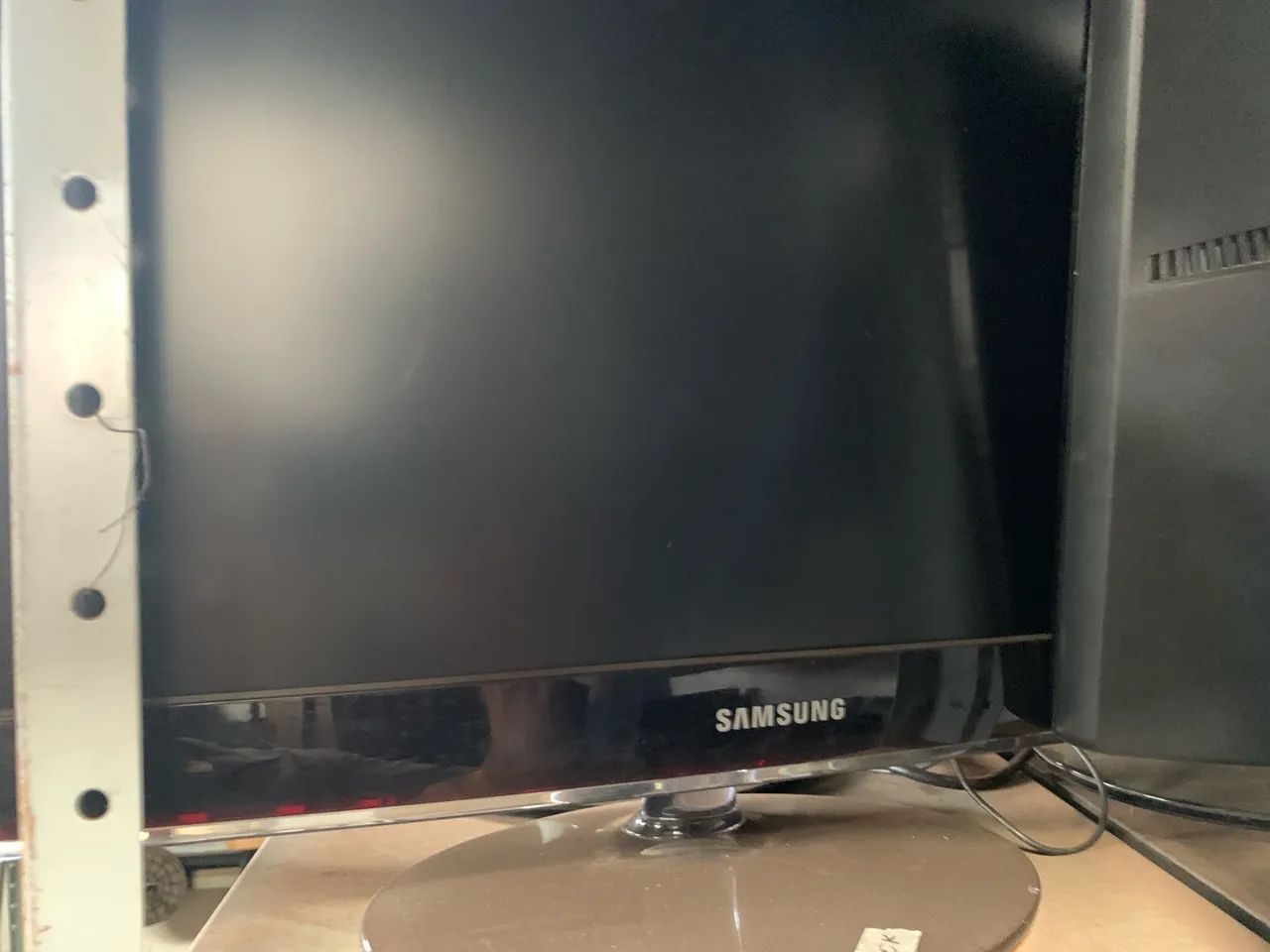 50 Monitores Diversos  - Foto 5