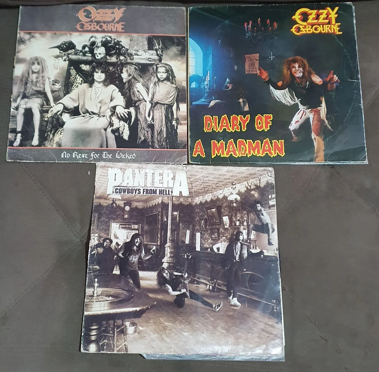 Capa LPs Ozzy Osbourne e Pantera - Discos com riscos