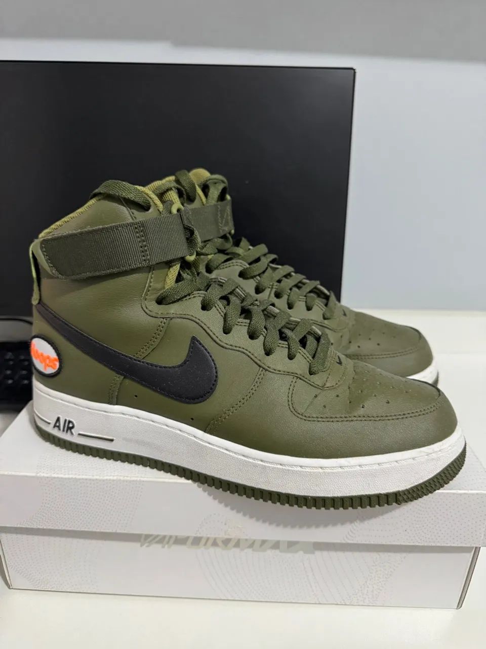 Nike Air Force 1 High Olive Hoops Pack - Foto 3