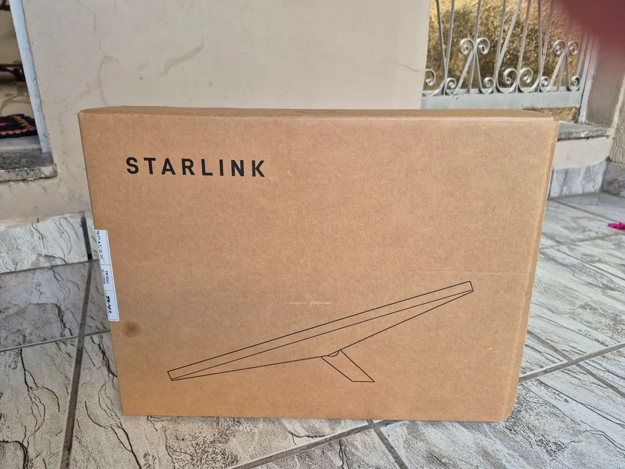 Vendo starlink mini com 800 reais de créditos para usar em mensalidade 