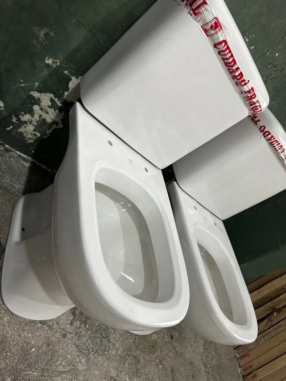 Vaso quadrado com caixa acoplada icasa  - Foto 2