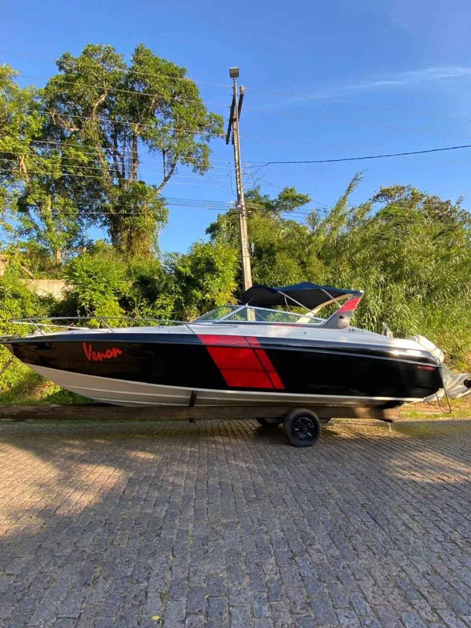 Lancha HD Marine 7.9 Cuddy 26 pes - Foto 2