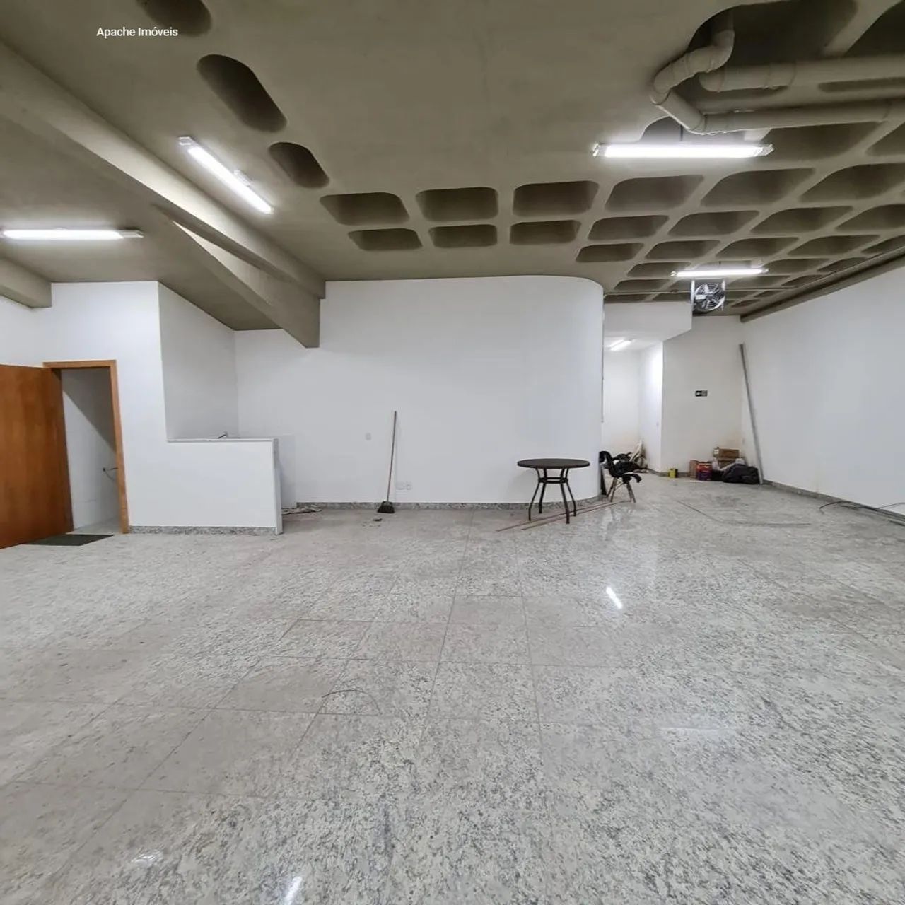 Loja comercial para venda no bairro Funcionários na cidade de Belo Horizonte - Foto 5