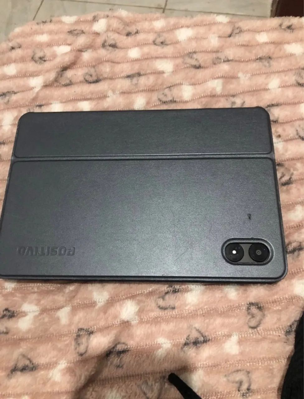 Tablet with Keyboard64312213398273121