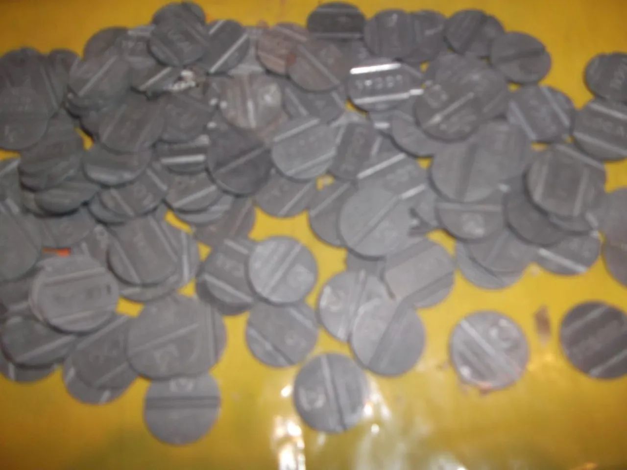 Fichas antigas de  telefone para colecionador