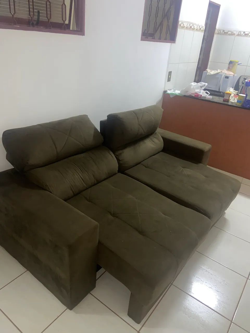 Sofá 2 Lugares Retrátil - Confortável - Em ótimo estado64842031602817122