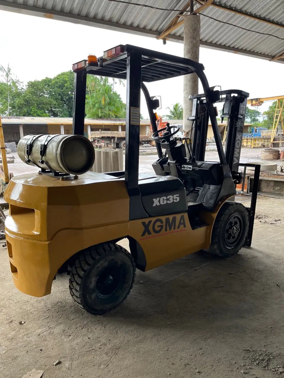 Empilhadeira XGMA 3500 kg