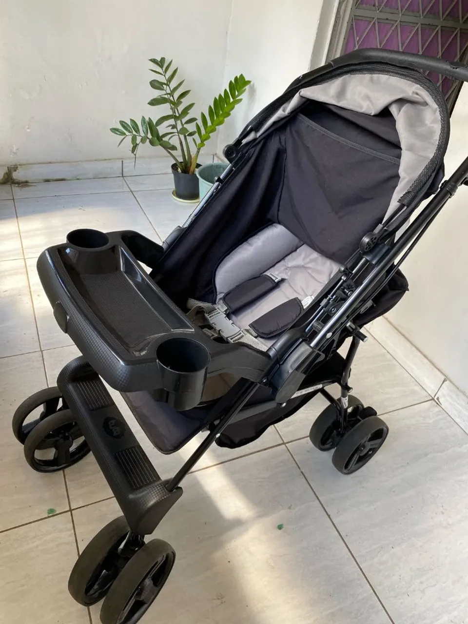 Carrinho de Bebê Tutti Baby Preto