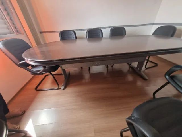 MESA DE REUNIÃO ESTILOSA, MADEIRA PURA 2,50 x 1,20 - Foto 3