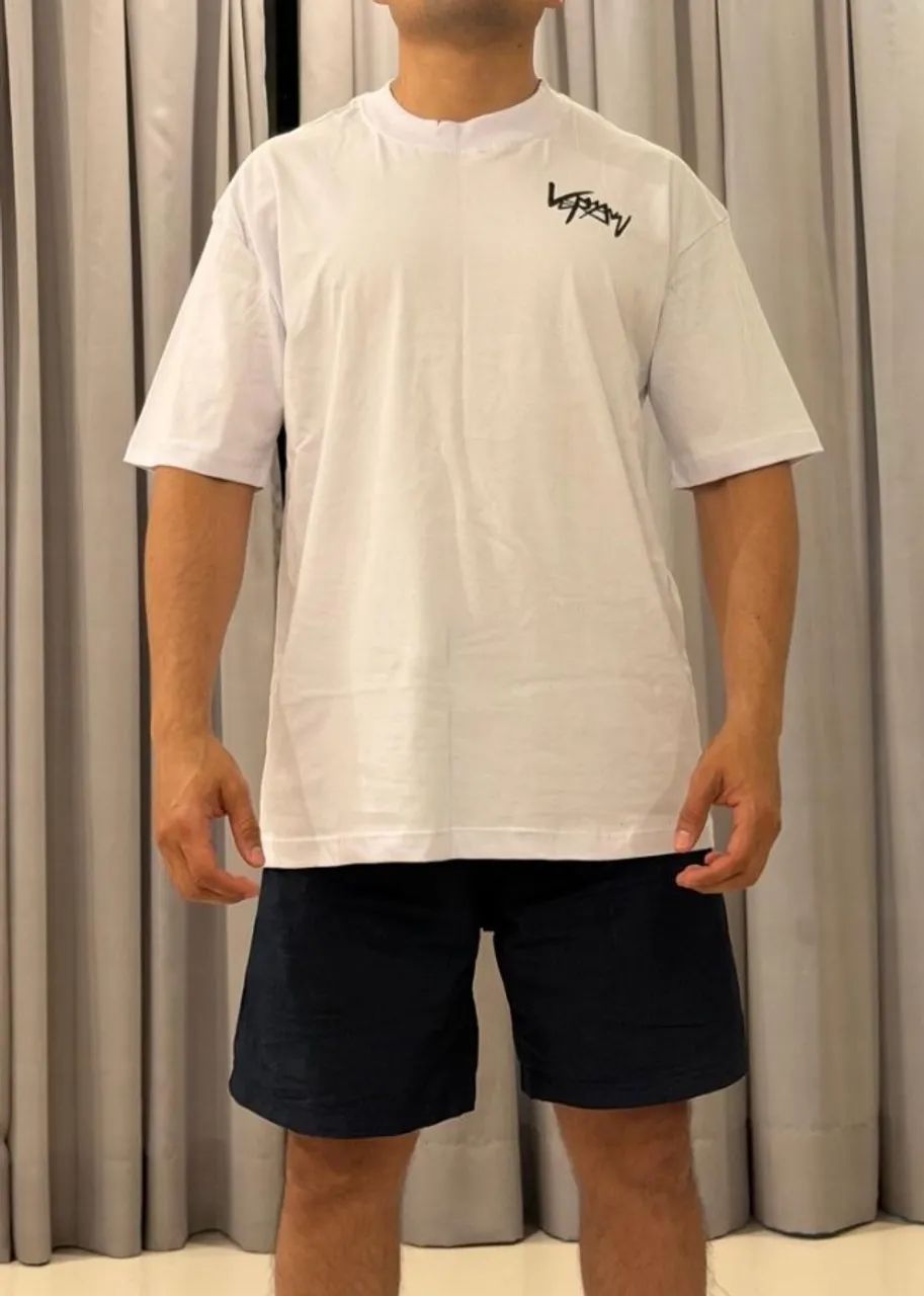 Camisa oversized - Apenas 2 peças - Novas