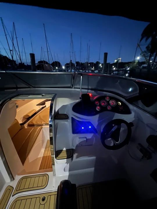 Lancha caprice 270  27pés - Foto 12