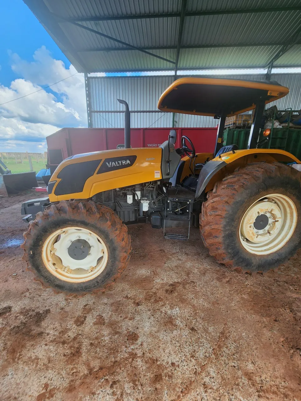 Trator Valtra A800R