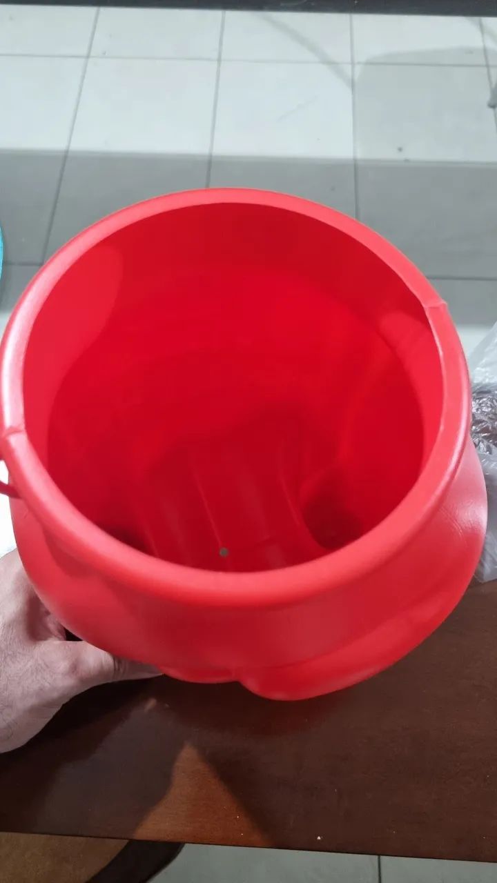 Vendendo Os Baldes de Pipoca do Cinema - Foto 3