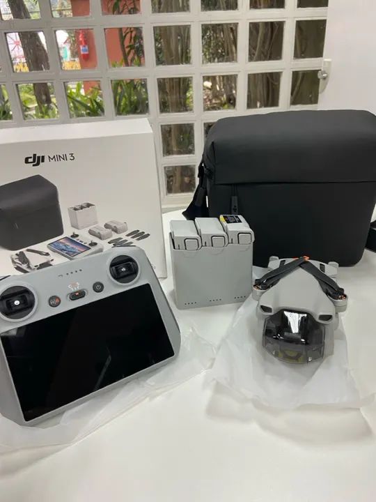 Vendo Drone DJI Mini 3 - Combo Fly More  - Foto 3